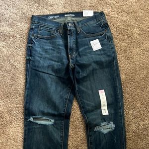 Brand New Sonoma Slim 32/34 ripped blue jeans!